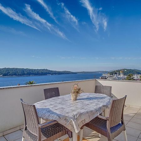 Apartments Zerjav Mali Losinj Ngoại thất bức ảnh