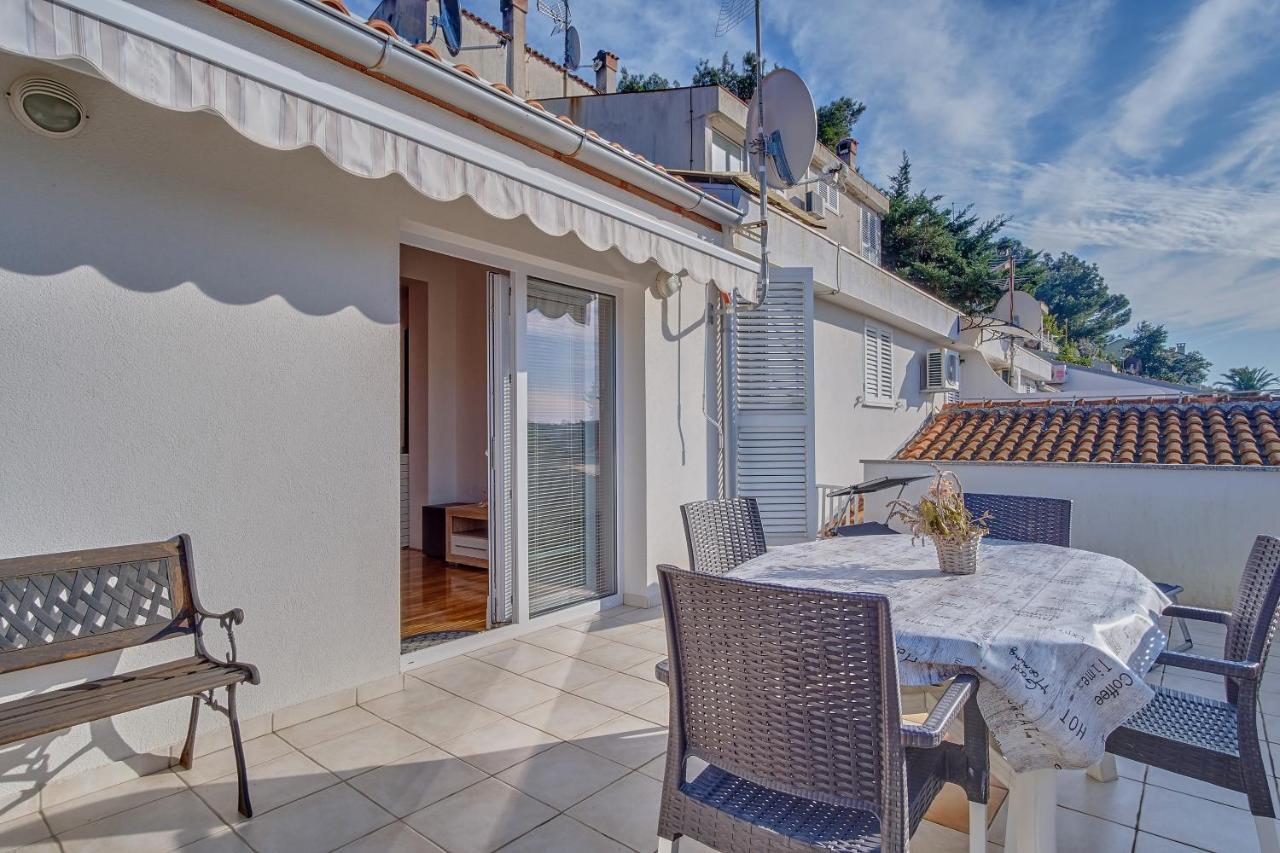 Apartments Zerjav Mali Losinj Ngoại thất bức ảnh