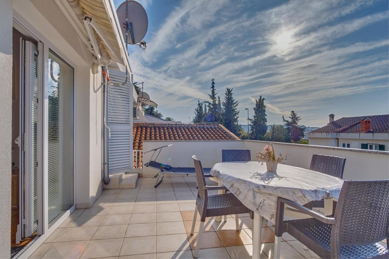 Apartments Zerjav Mali Losinj Ngoại thất bức ảnh