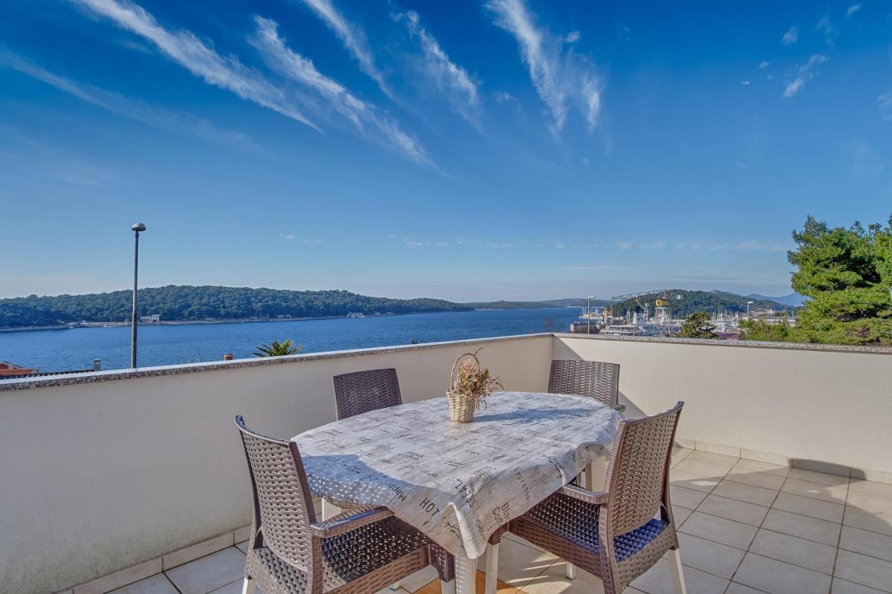 Apartments Zerjav Mali Losinj Ngoại thất bức ảnh
