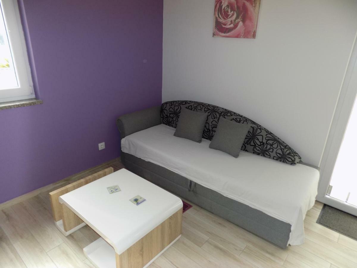 Apartments Zerjav Mali Losinj Ngoại thất bức ảnh